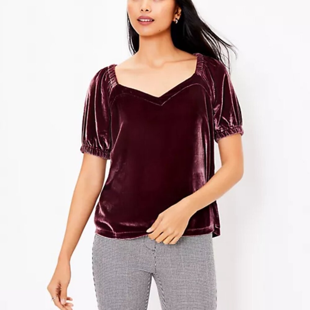 NWT Loft Purple Crushed Velvet Sweetheart Neck Puff Sleeve Top Size M Boho